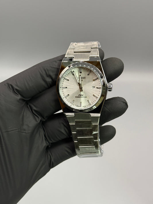 Sliver Chain Date Just