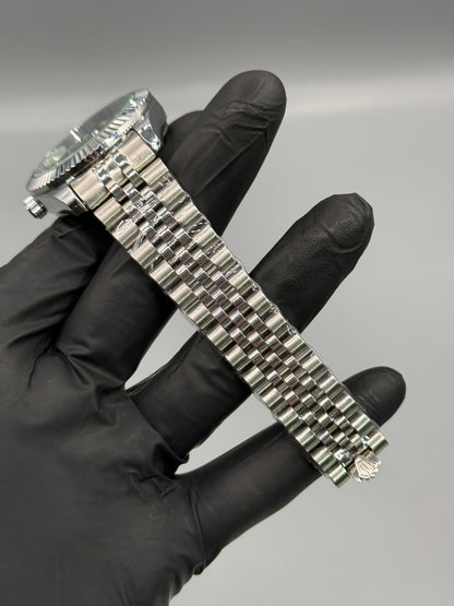 Silver Chain Date Just