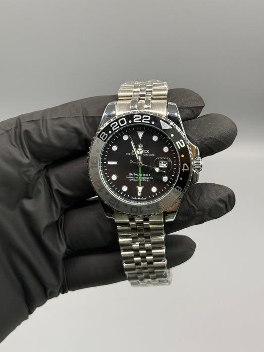 Rotating Dial GMT Date Just