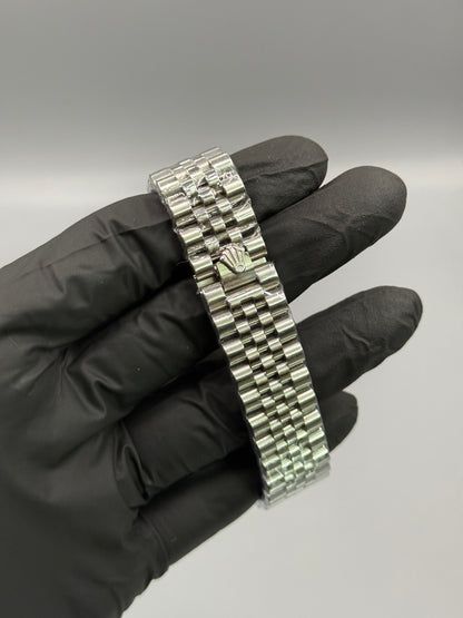 Silver Chain Date Just